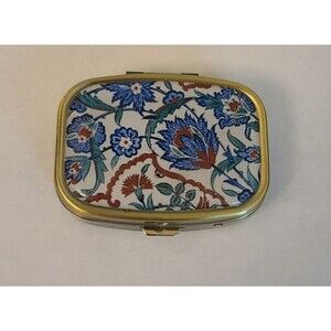 Gulbenkian Museum Pill Box - Iznik Tile Replica - purse sized - unused (M)